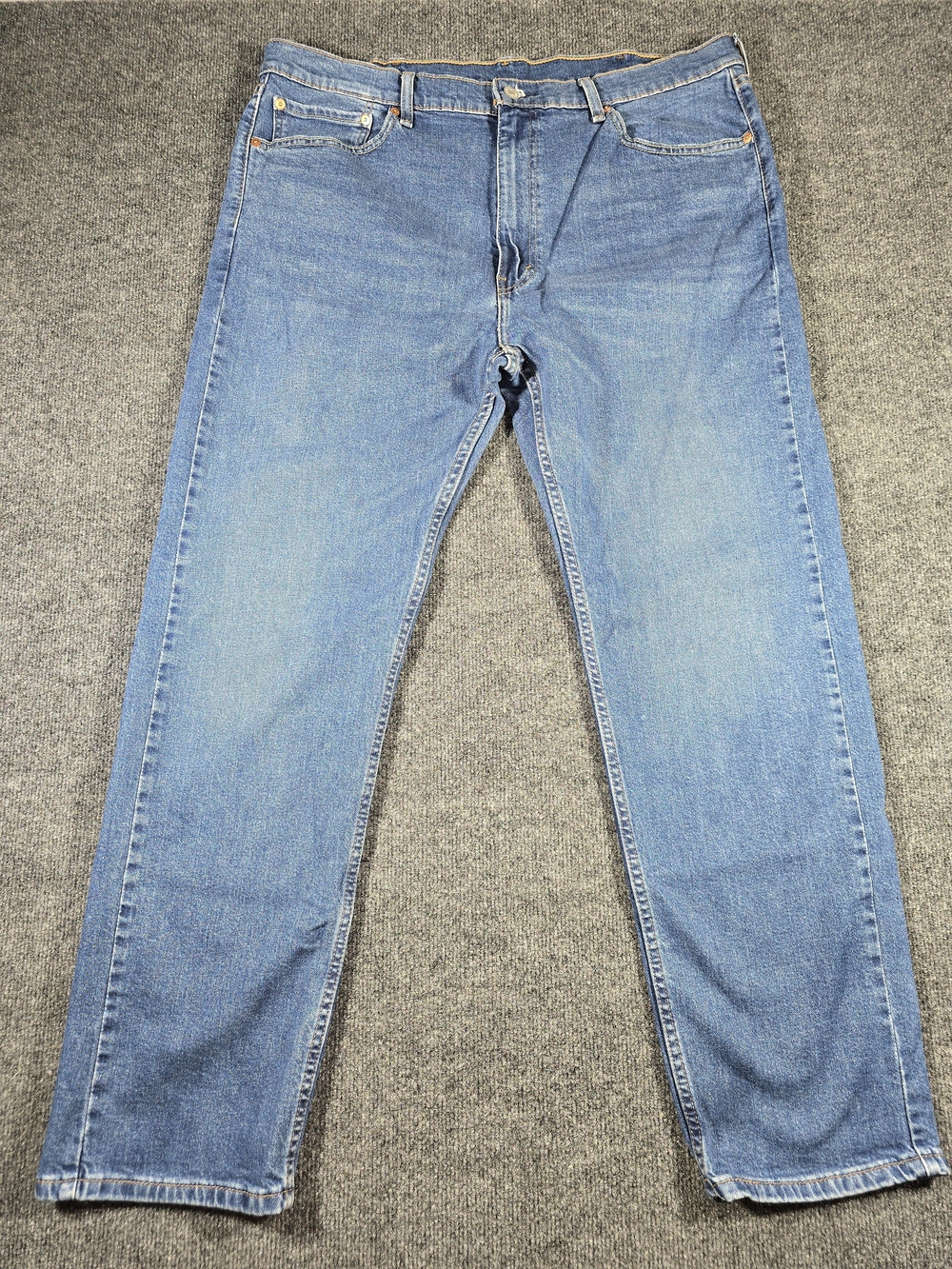 Levi’s 505 Regular Fit Jeans Medium Wash Men’s Size 40x32 Classic Denim